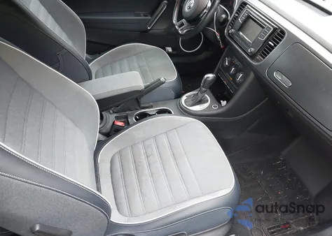 2016 Volkswagen Beetle 1.8T Denim из США, поврежденный, VIN 3VW517AT0GM812052